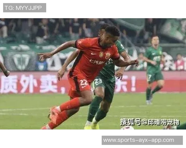 国安队员昨晚齐聚塞蒂恩住处送别情深意重温暖时刻 国安队员昨晚齐聚塞蒂恩住处送别情深意重温暖时刻