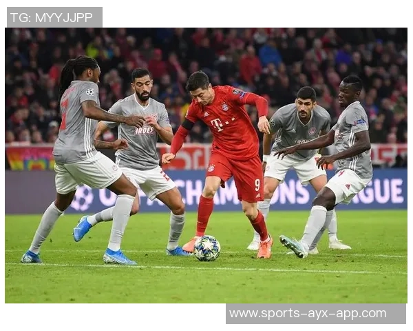 佩里西奇状态回暖本赛季已贡献2球8助助球队迎战利物浦首开记录